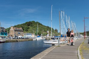 Marina - Hôtel des Ducs de Bretagne for 2 (SAINT BRIEUC)