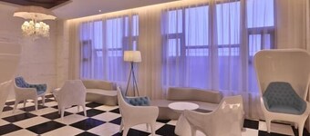 Orange Hotel (Xi'an Keji Road Metro Station Store)