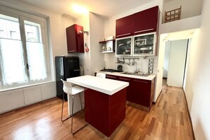 Kühlschrank, Ofen, Geschirrspüler