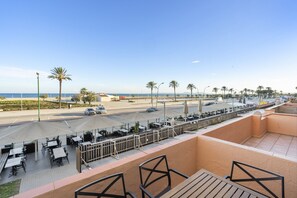 Outdoor dining - WELCS APARTAMENTO 196 EMP  FRENTE AL MAR (Empuriabrava)