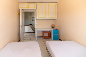 3 bedrooms, free WiFi, bed sheets