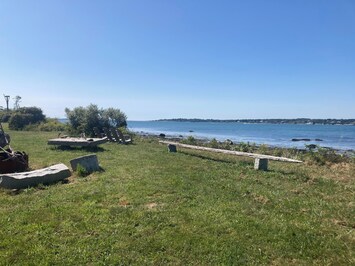 Expensive field overlooking private beach