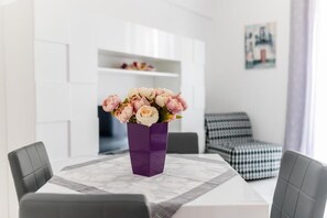 Dining - Casa Fiordaliso (Monopoli)