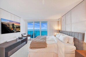 2 soverom, skrivebord, reiseseng for barn og wi-fi