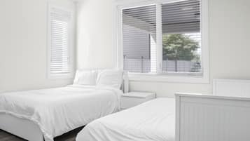 2 dormitorios, tabla de planchar con plancha, wifi gratis y ropa de cama