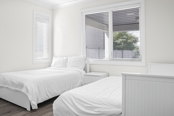 2 Schlafzimmer, Bügeleisen/Bügelbrett, kostenloses WLAN, Bettwäsche