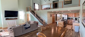Visit Spacious and Cozy Fisherman's Dream in Glendo, WY