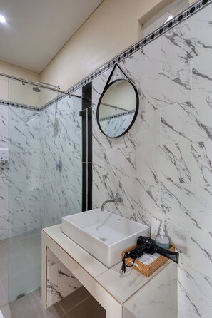 Bathroom - Kelingking Garden Villa (Penida Island)