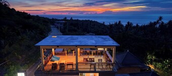 Kelingking Garden Villa