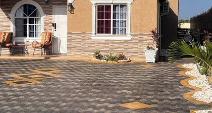 Charming 2-bedroom apartment with WiFi, AC in tranquil Greater Portmore