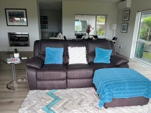 Smart TV, fireplace, video games, DVD player