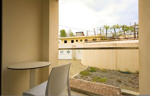 1 bedroom - Grandstay Beach Room 01 (Durrës)