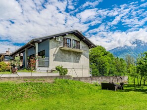 Exterior - Apartment Sara by Interhome (Sorico Albonico)