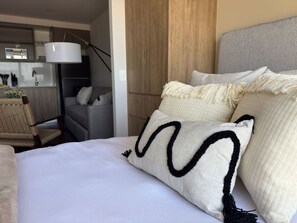 1 chambre, fer et planche à repasser, Wi-Fi