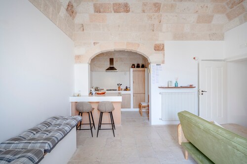 Appartement 'Lemos' avec terrasse privée, Wi-Fi et climatisation