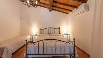 1 Schlafzimmer, kostenloses WLAN, Bettwäsche