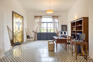 Interior - Room 'Serena - 3' with Private Terrace, Wi-Fi and Air Conditioning (Presicce)