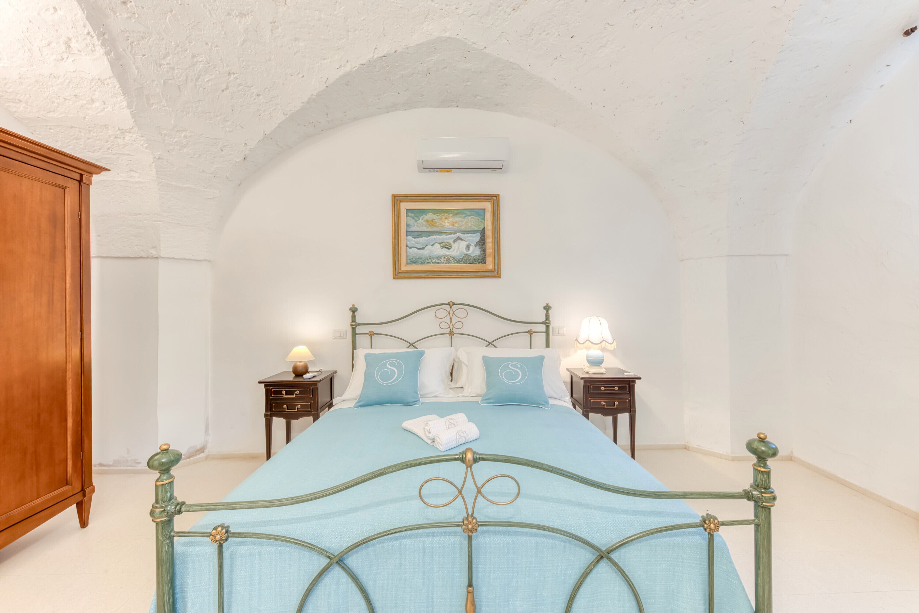 1 camera, Wi-Fi gratuito, lenzuola