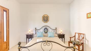 1 habitación, wifi gratis y ropa de cama