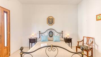 1 chambre, accès au Wi-Fi (inclus), literie fournie