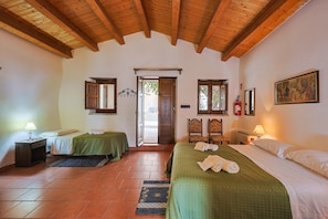 1 habitación, wifi gratis y ropa de cama 