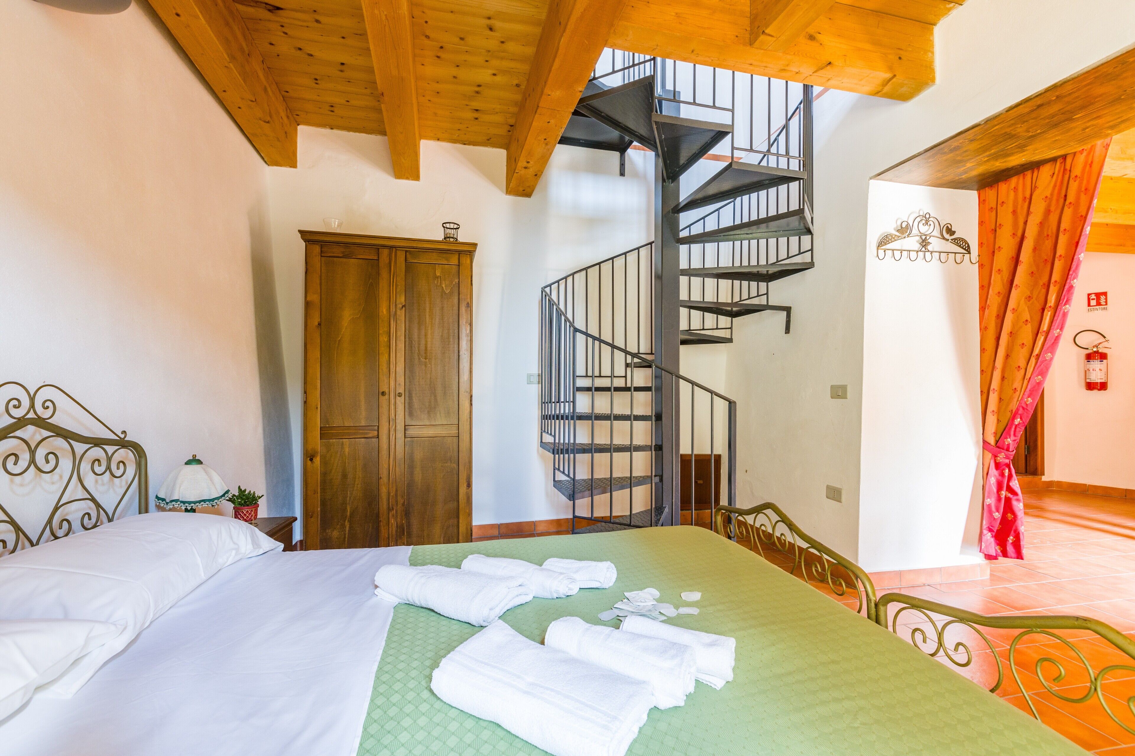 1 chambre, Wi-Fi gratuit, draps fournis