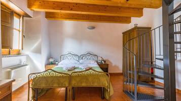 1 habitación, wifi gratis y ropa de cama