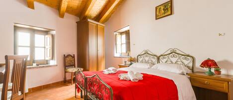 1 chambre, Wi-Fi gratuit, draps fournis