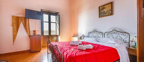 1 chambre, Wi-Fi gratuit, draps fournis