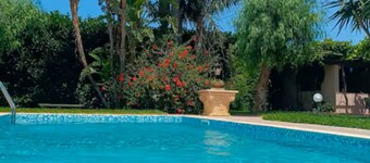 Apartment 'Rosa Dei Venti' with Shared Pool, Wi-Fi and Air Conditioning