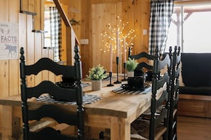Dining - Huck's Hideaway - Mountain Views Near Rangeley! Pet Friendly! (Phillips)
