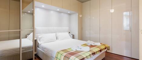 1 chambre, fer et planche Ă repasser, Wi-Fi, draps fournis