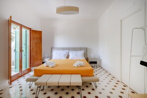 4 chambres, bureau, fer et planche à repasser, Wi-Fi