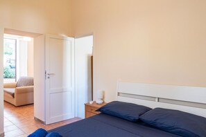 3 bedrooms, iron/ironing board, travel crib, WiFi