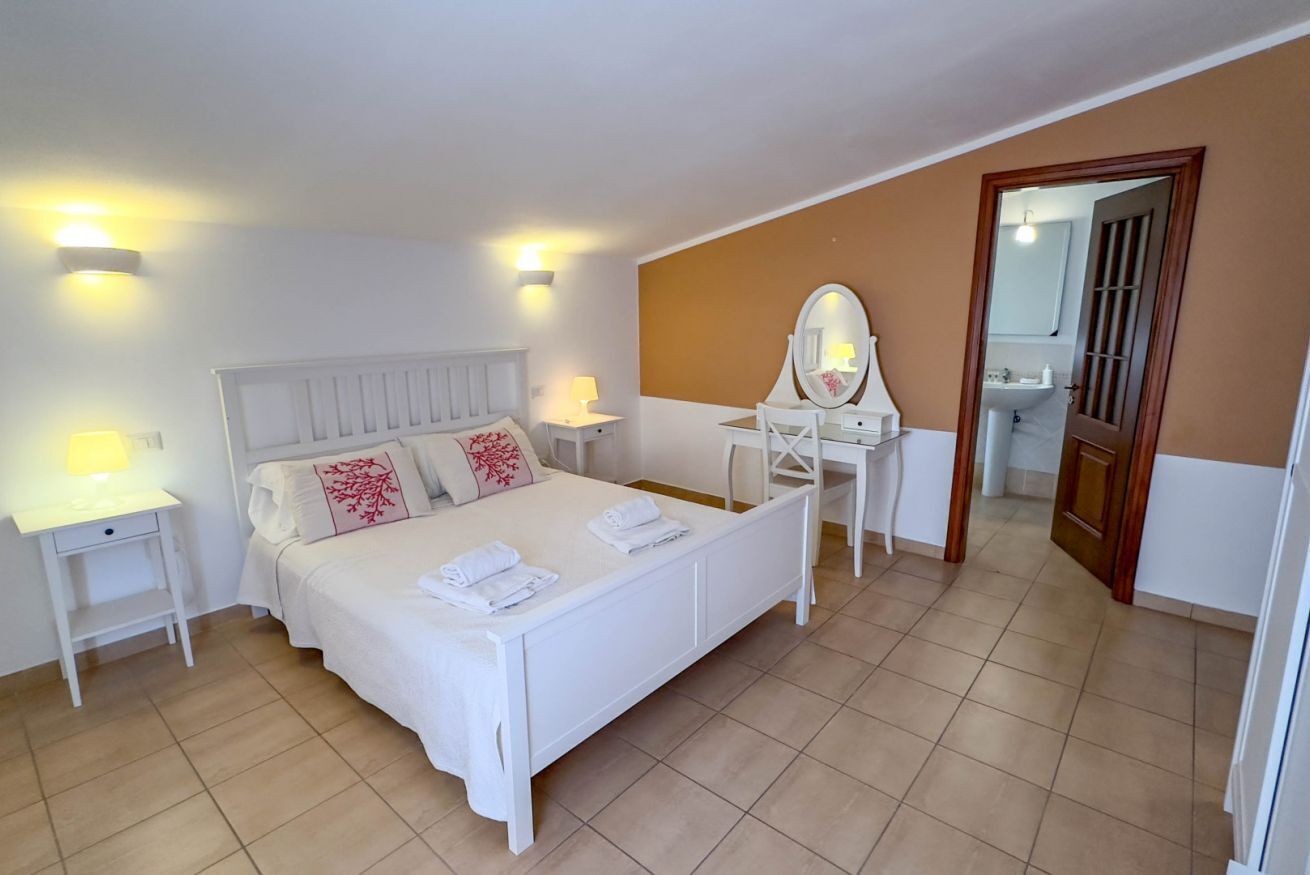 1 chambre, bureau, Wi-Fi gratuit, draps fournis