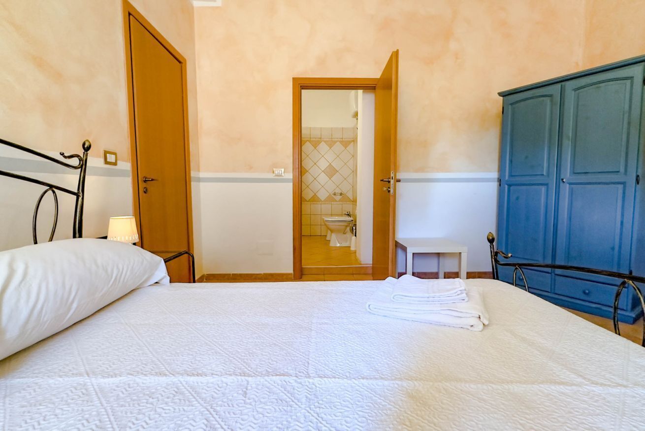 1 chambre, bureau, Wi-Fi gratuit, draps fournis