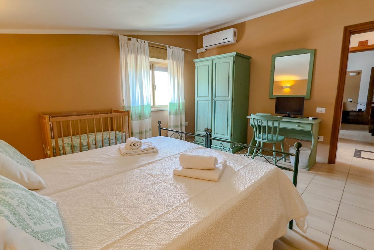 1 chambre, bureau, Wi-Fi gratuit, draps fournis