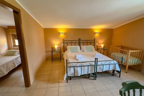 1 chambre, bureau, Wi-Fi gratuit, draps fournis