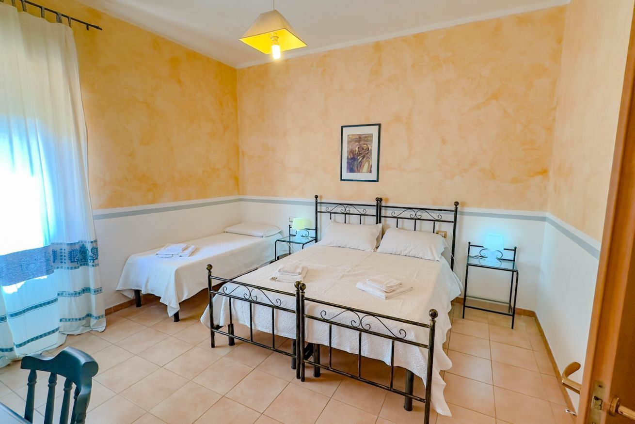 1 chambre, bureau, Wi-Fi gratuit, draps fournis