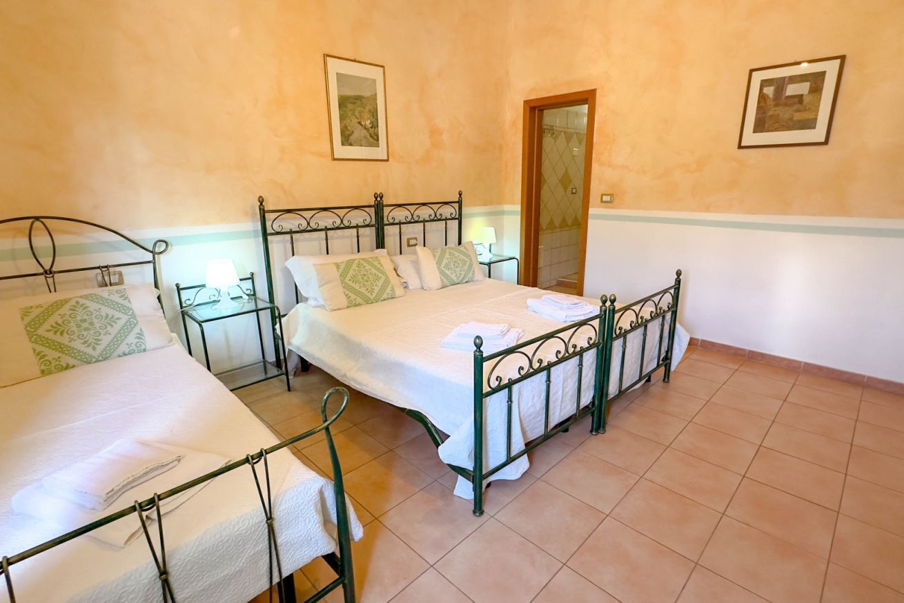 1 chambre, bureau, Wi-Fi gratuit, draps fournis