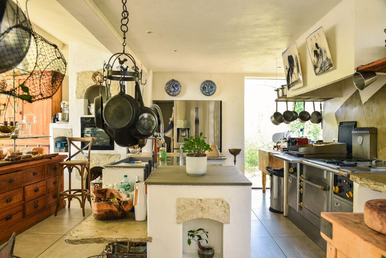 Réfrigérateur, four, plaque de cuisson, lave-vaisselle