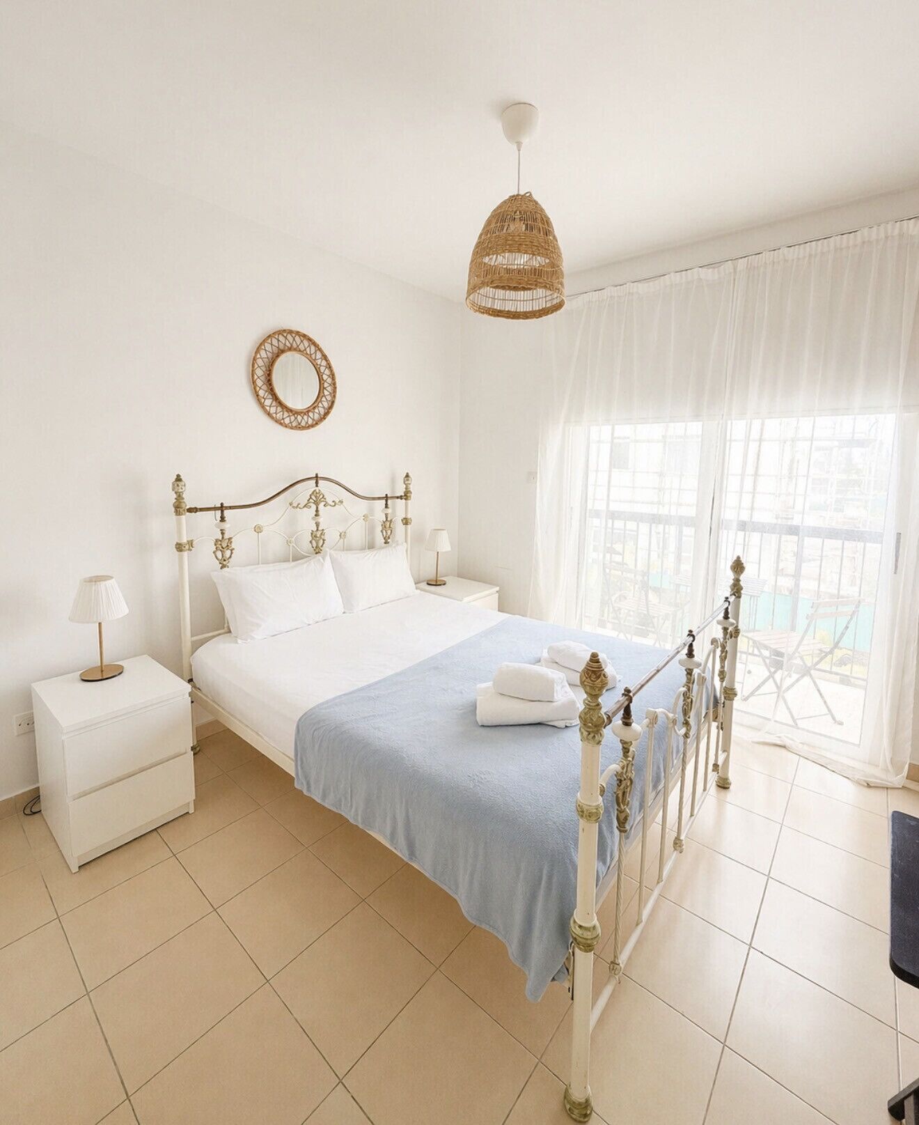 3 bedrooms, iron/ironing board, free WiFi, bed sheets