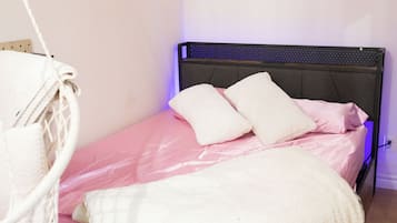 3 Schlafzimmer, Bügeleisen/Bügelbrett, WLAN, Bettwäsche