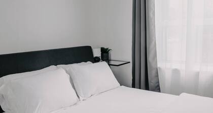 Lum The Queen - Superior Two-Bedroom Apartment
