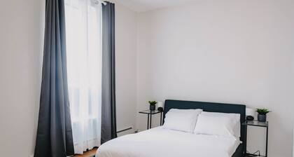 Lum The Queen - Superior Two-Bedroom Apartment