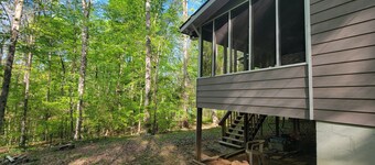 Peaceful 2-bedroom house on Lake Hartwell ^ 20 Miles to Clemson