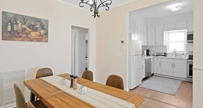 Cozy Home/ 23 min from NYC/ Home Theater, Cozy Home/ 23 min from NYC/ Home Theater