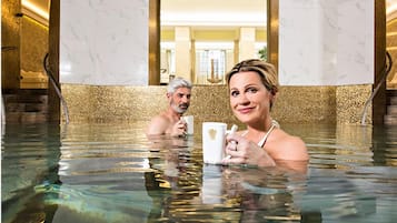 Sauna, hot tub, steam room, hot springs/mineral springs