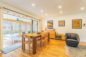 Dining - Experience lakeside tranquility at The 9's Lake House - Walking distance to Lake MI (Douglas)