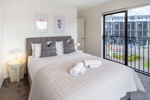 3 bedrooms, iron/ironing board, travel cot, free WiFi